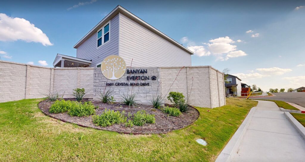 Exterior virtual tour thumbnail